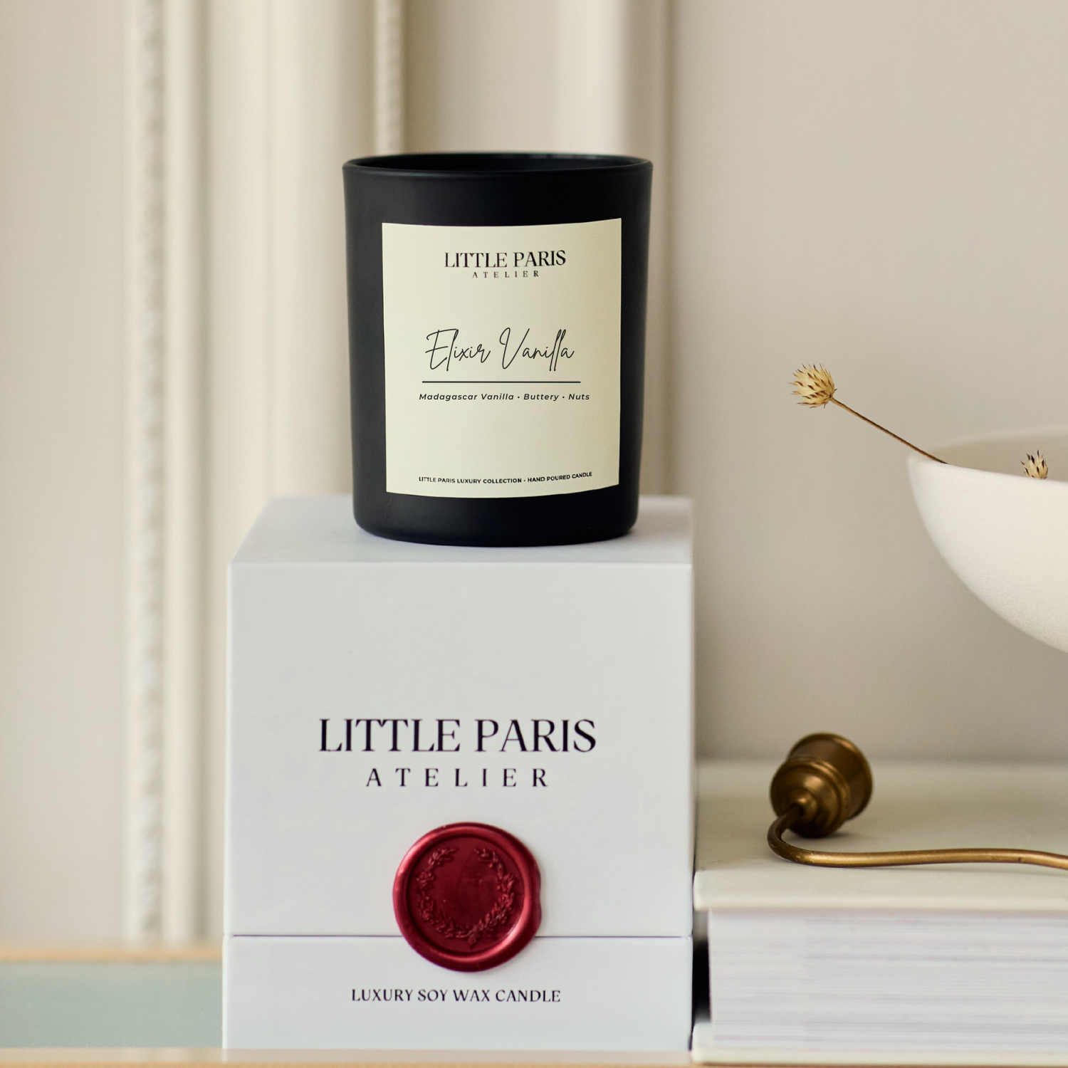 Lumânare parfumată Elixir Vanilla - Vanilie de Madagascar • Nucşoara • Unt - Little Paris Atelier
