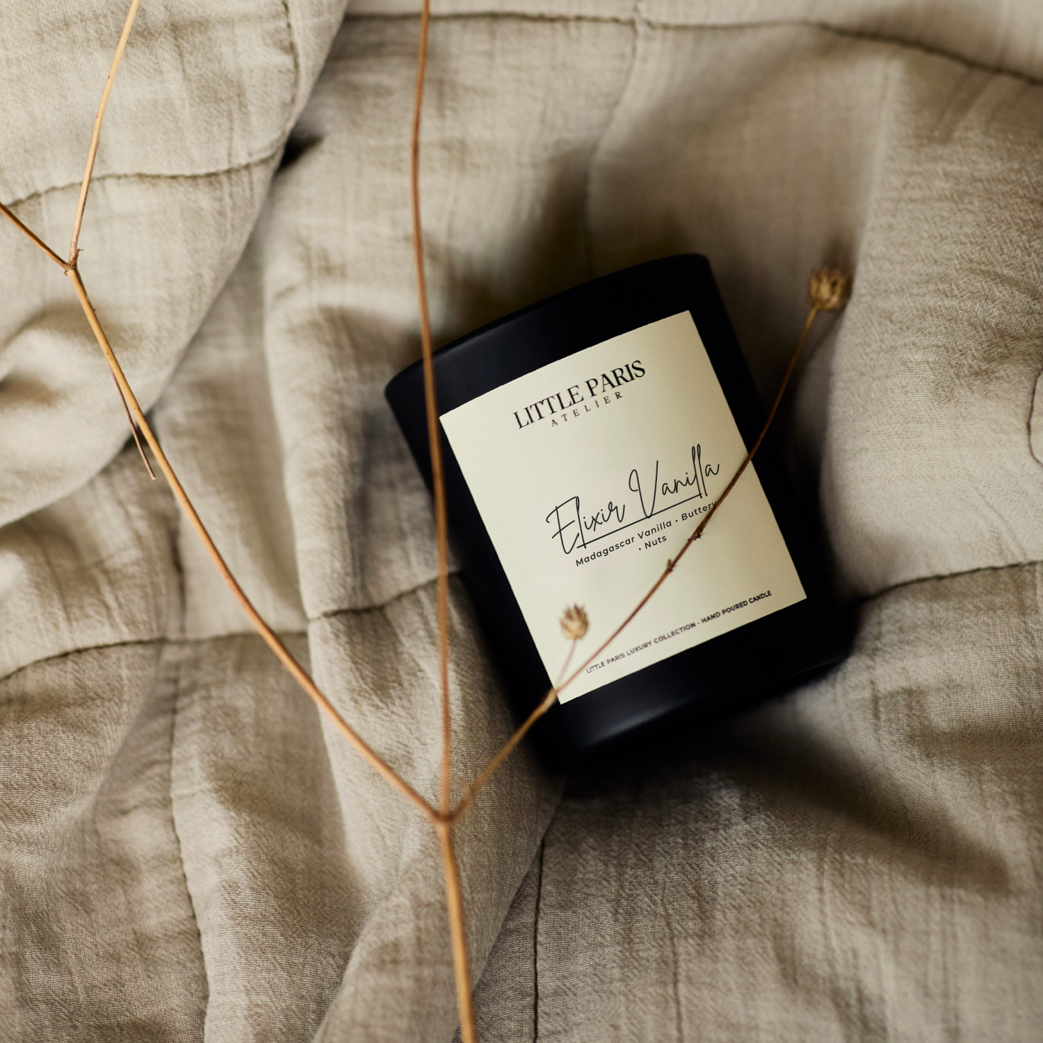 Lumânare parfumată Elixir Vanilla - Vanilie de Madagascar • Nucşoara • Unt - Little Paris Atelier
